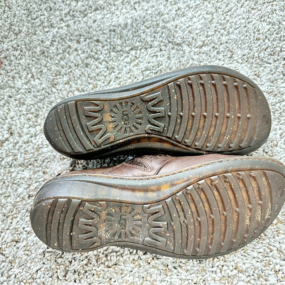 UGG Anila Shearling Wool Lined Leather Brown Clog Slip On Shoes Brown Comfort 8 - Picture 3 of 6
